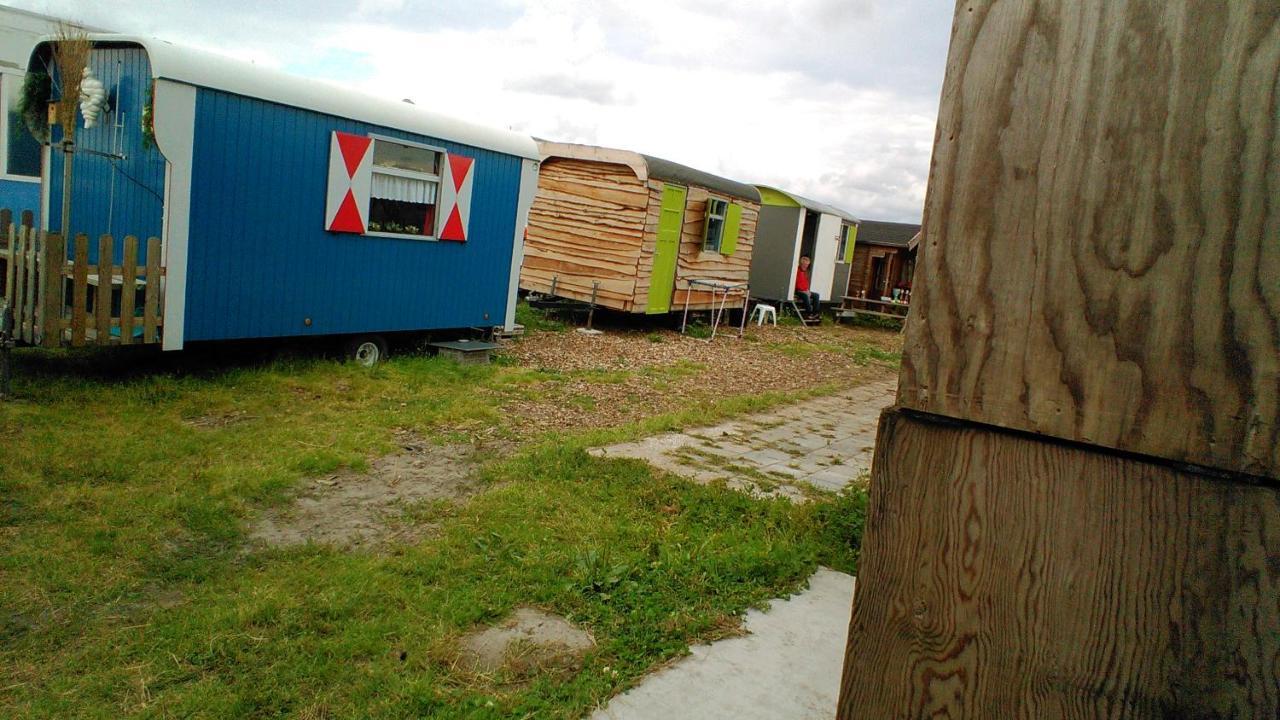 B&B Boerderij Rust, In Pipowagens! Den Helder Exteriér fotografie