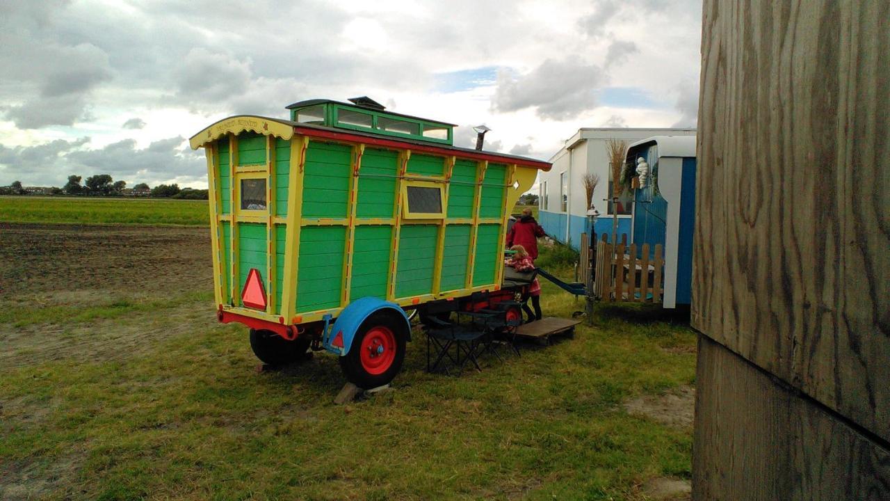B&B Boerderij Rust, In Pipowagens! Den Helder Exteriér fotografie